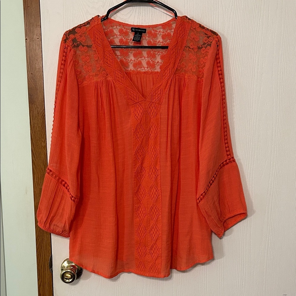 New Directions Women's Coral Lace Detail Top Size Large